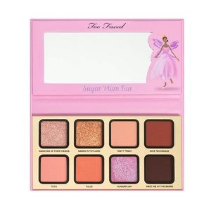 Too faced sugar plum fun palette